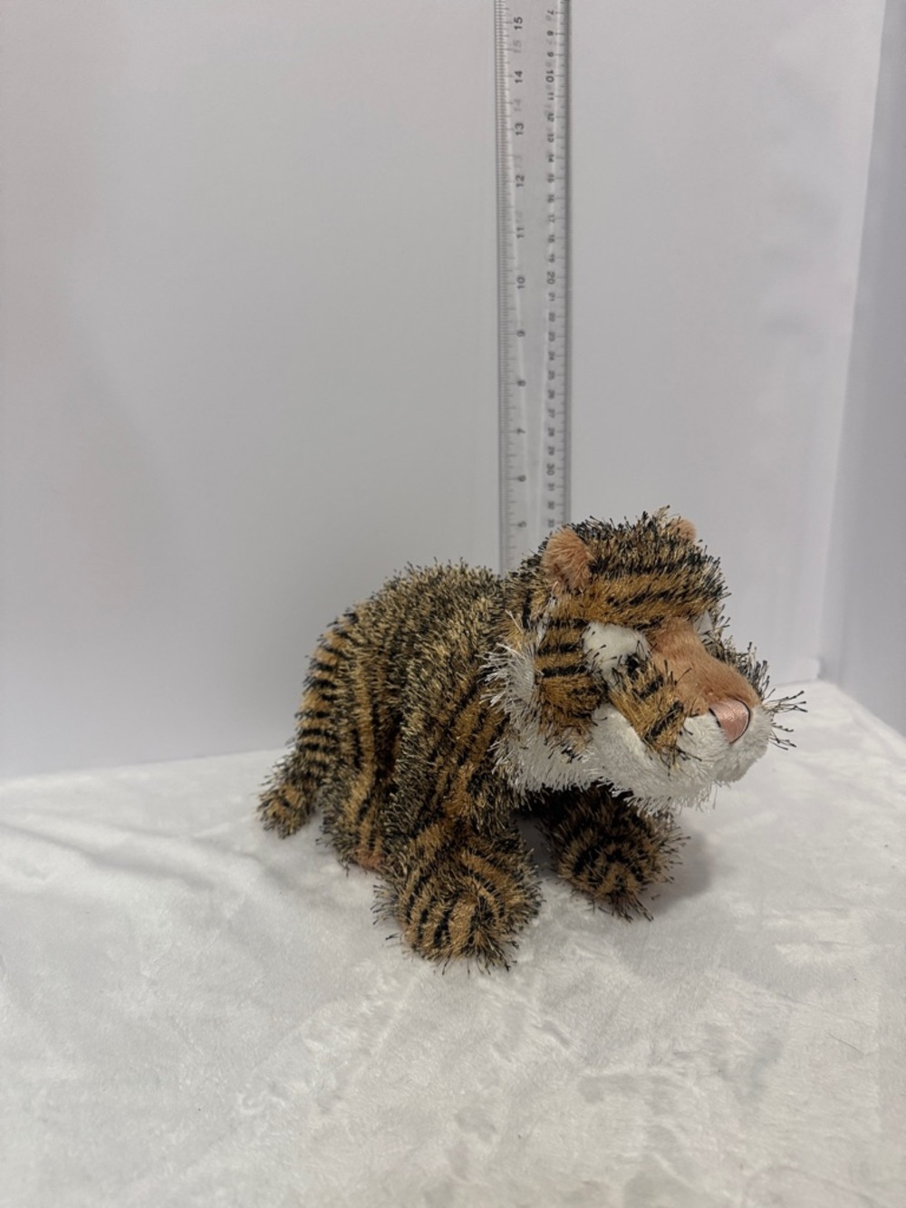 GANZ Webkinz Lil' Kinz Tiger Plush Stuffed Animal 5 Inch Cute and Cuddly Hm032